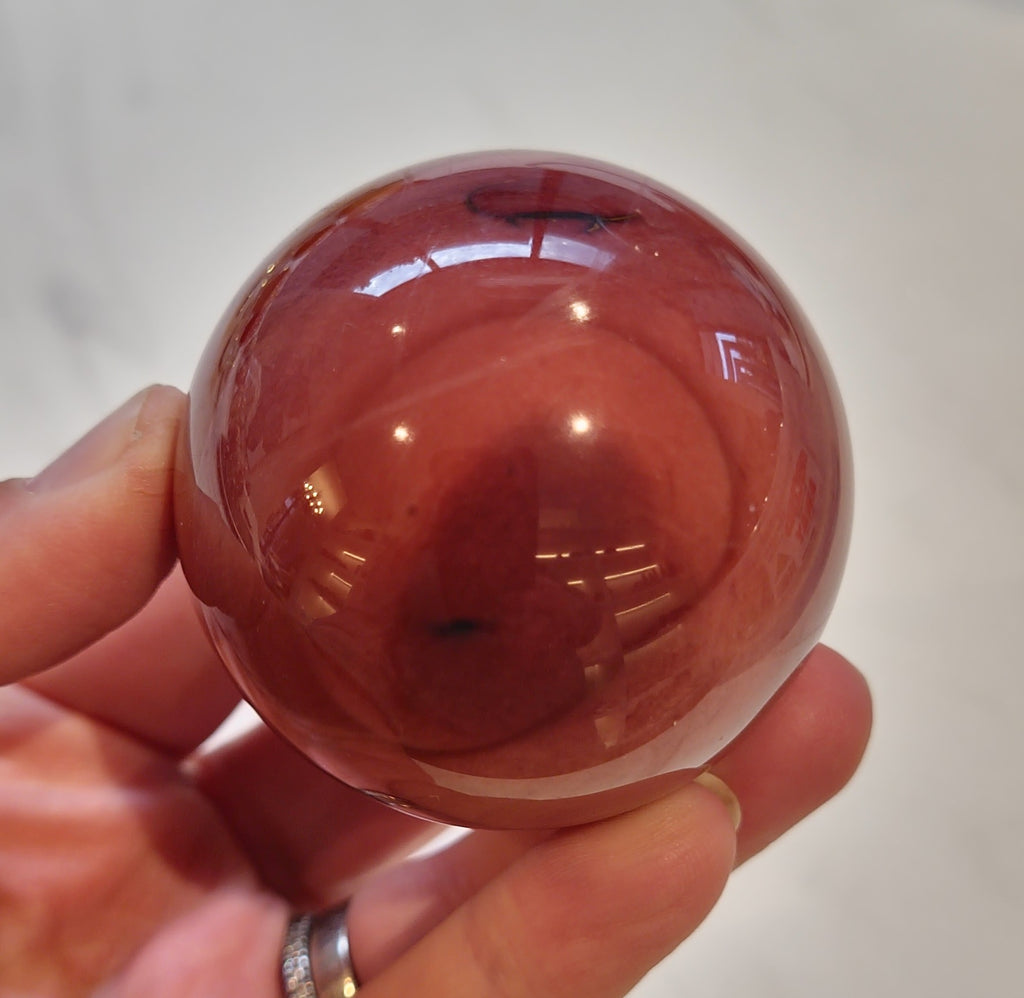 Mookaite Spheres (55-60 mm Diametre)